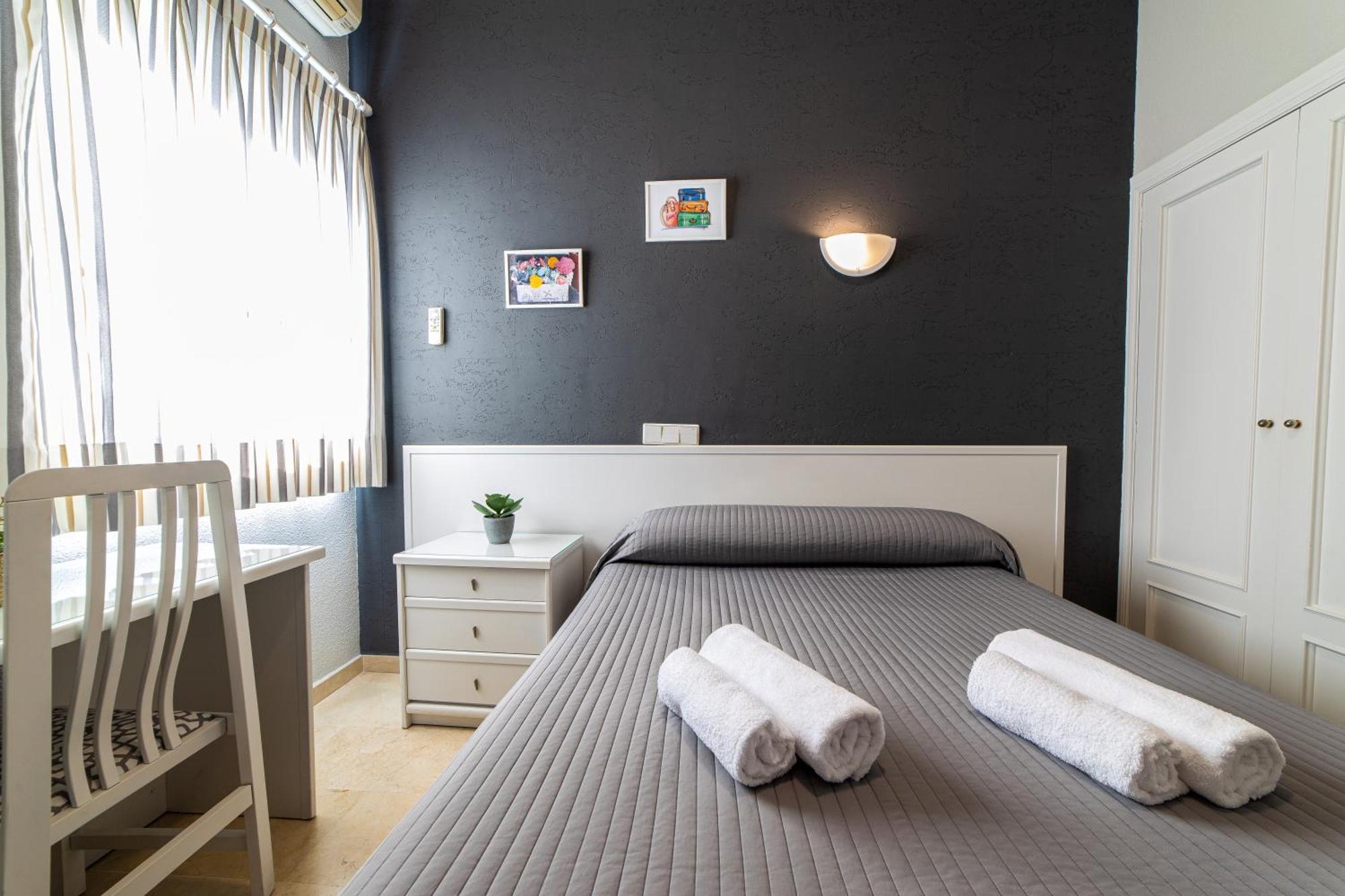 Hostal Ya Aspe Экстерьер фото