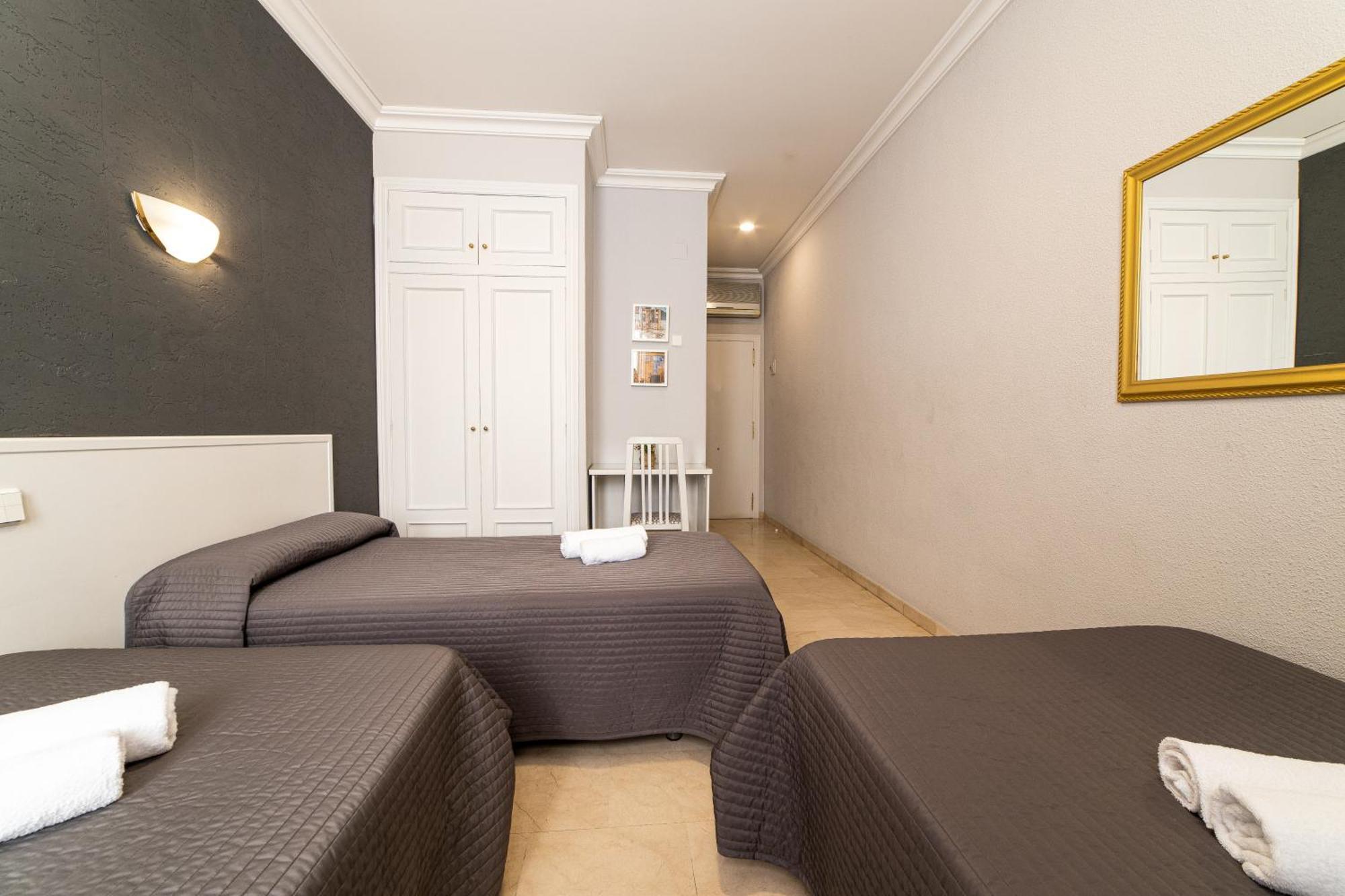 Hostal Ya Aspe Экстерьер фото